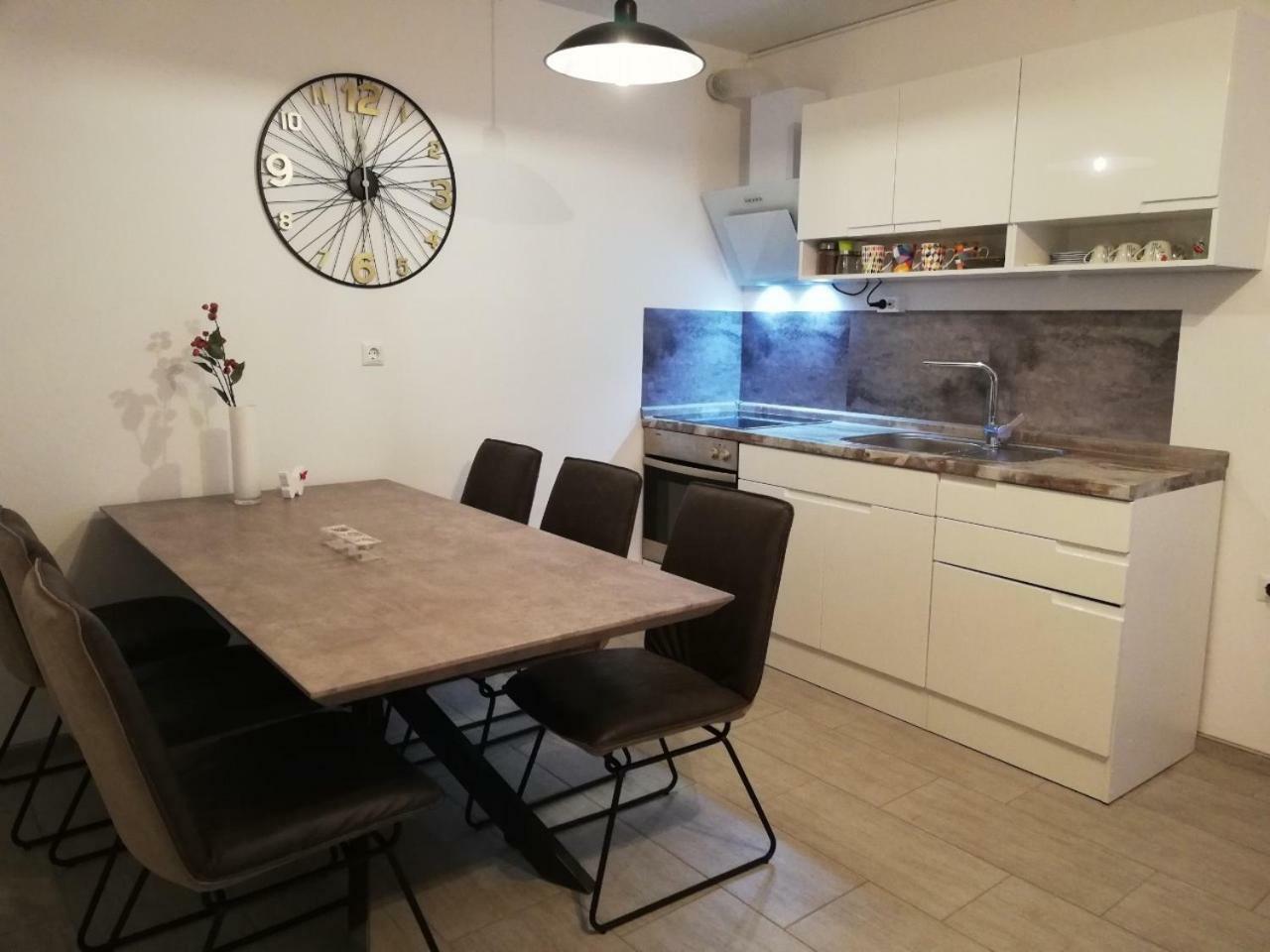 Apartma Stela In Terme Catez Catez ob Savi Exterior photo